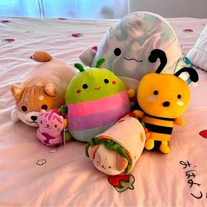 Lot of Various Plush Squishmallow Kawaii Anirollz